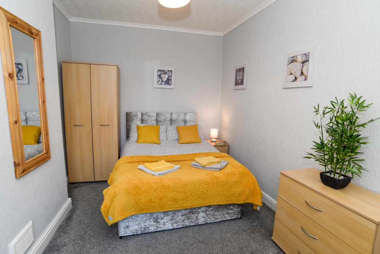 Вилла Minshull House Кру Экстерьер фото